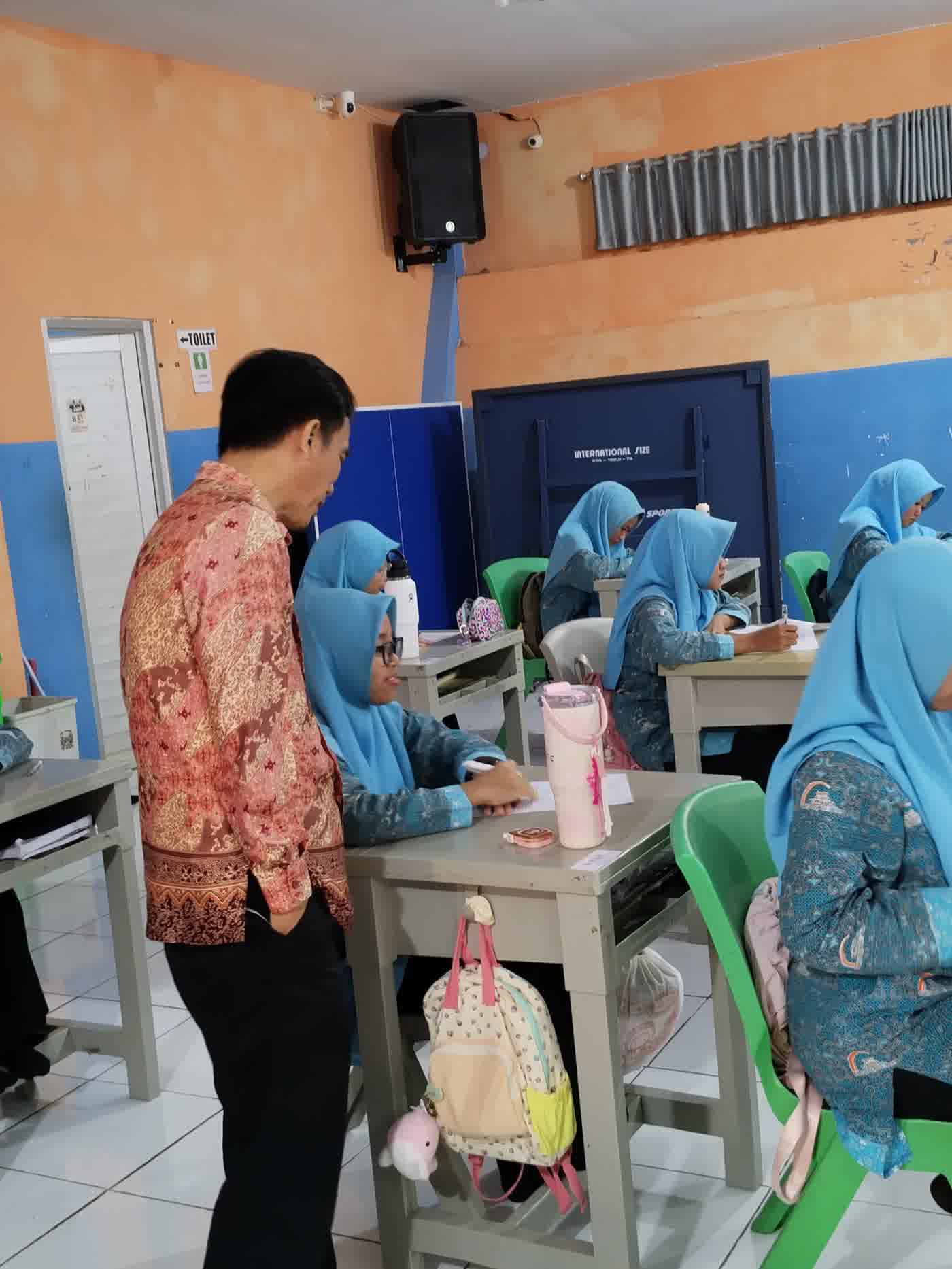 Kegiatan Proses Belajar Di SMPIT